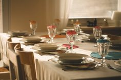 Catering na imprezę rodzinną – wady i zalety